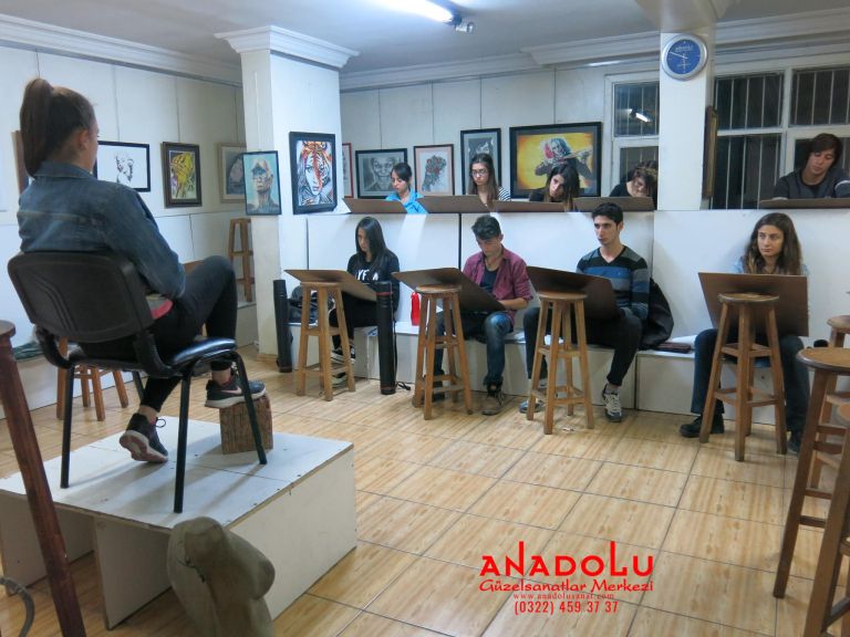 Anadolu Güzel Sanatlarda Modelden Desen Çalışmaları Ankara